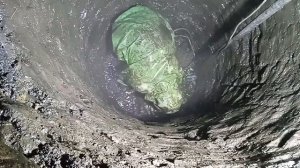 Углубление колодца в чёрной глине, 4 кольца за день.