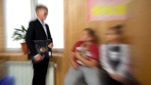 ДЕНЬ НАОБОРОТ !!! УЧИТЕЛЯ СТАЛИ ДЕТЬМИ !!!