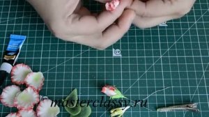 Видео урок по лепке из холодного фарфора. Цветок эустома