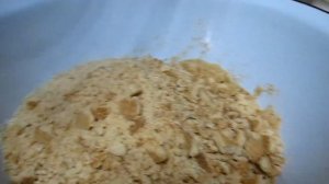 Сладкая колбаска из печенья и сгущенки