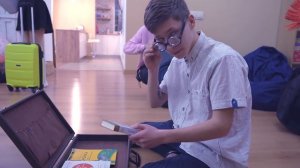 ТРУДНЫЕ ПОДРОСТКИ ЗАБЫЛИ Дашу и СВАЛИЛИ на МОРЕ!!! Troubled Teens