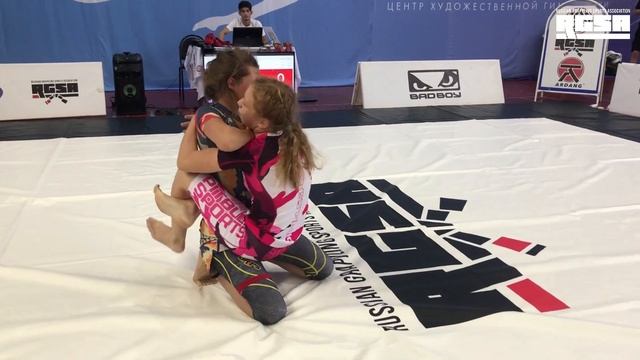 #досдачи 12 Моксунова Виктория vs Антоненко Полина смотреть онлайн