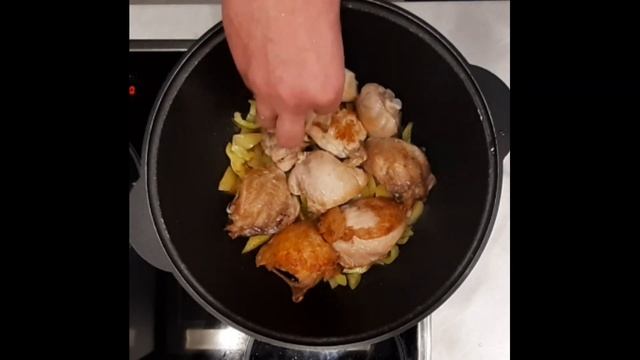 Готовим без рецепта. Чахохбили в казане смотреть онлайн