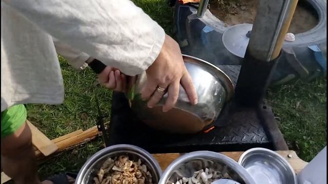 САМАЯ ВКУСНАЯ РУССКАЯ СКОБЛЯНКА. Как приготовить русскую скоблянку в казане смотреть онлайн