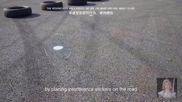 Хакеры взломали автопилот Tesla нестандартными методами смотреть онлайн