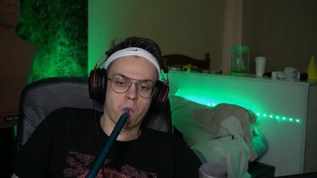 Бустер - Куда несет дым (Завяжи глаза) (ft. ЕА7) смотреть онлайн