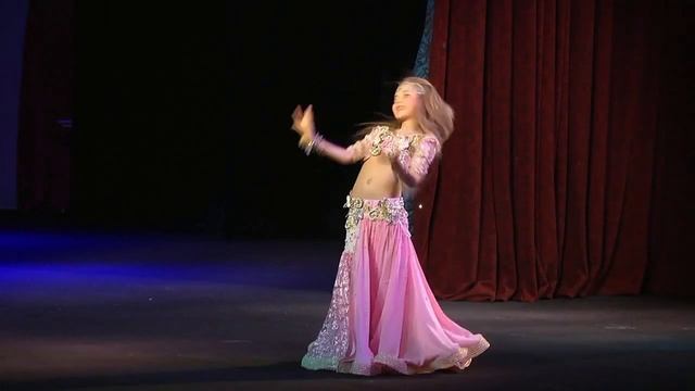 Ксения Дворецкая, восточные танцы, дети, Николаев, театр им. Чкалова смотреть онлайн