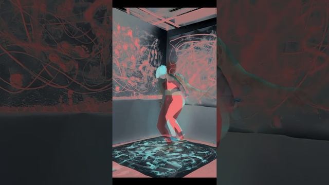 Performance Drawing to disco tits by Tove Lo смотреть онлайн