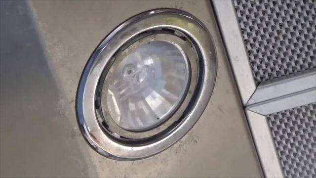 Ilve Majestic: How to Change a Halogen Bulb смотреть онлайн