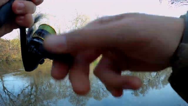 Новое видео с рыбалки. Когда микроджиг лучше мормышинга! смотреть онлайн
