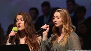 Пение «Уроки смирения» — Дженнифер Стукова и Лена Кондратьева