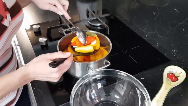 Рецепт Антипасти. Мини-перчики с мягким сыром. Холодная закуска.