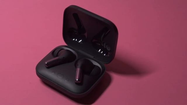 Let's have a look at the OnePlus Buds Pro | Chikiken Tech смотреть онлайн
