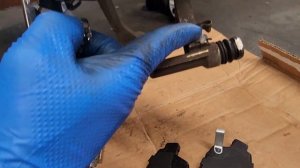 HONDA FIT GK3 GK4 GK5 GK6 GK7 FRONT BRAKES ROTORS & PADS HOW TO SERVICE CHANGE REPLACEMENT PROCEDUR