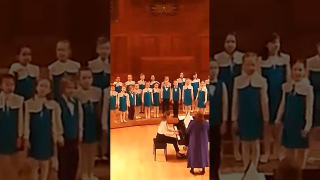 Шаинский "Вместе весело шагать" Младший спец хор "Улыбка" Казань