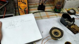 Очень Простой усилитель на одном транзисторе! Всего три детали! Сможет собрать даже ребенок!