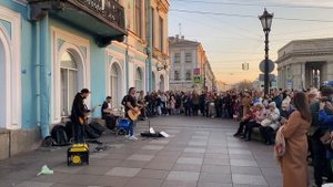 Яхта, парус. Ялта, август. Уличные музыканты. Санкт-Петербург, октябрь 2021