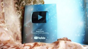 Получил серебряную кнопку YouTube! Награда за 100 000 подписчиков