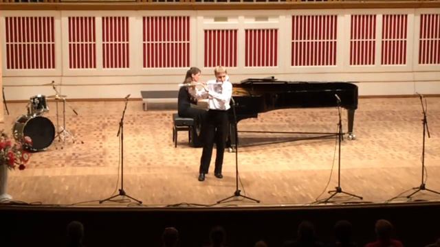 Отчетный концерт 04.04.17. Олег Салдан