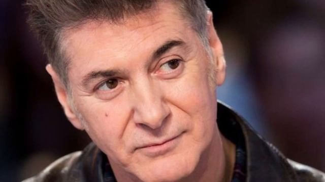 Étienne Daho : prêt à se jeter par la fenêtre ! смотреть онлайн