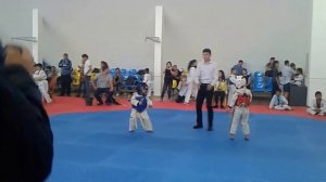Тхэквондо спаринг Бексултан 5лет финал ( Beksultan Taekwondo Spar 5-Year Finals)