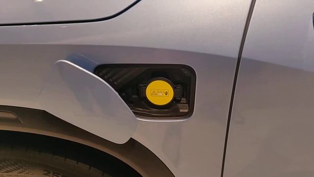 NIO ES8 charge port смотреть онлайн