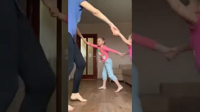 1 день- 4 игра Надувайся, наш Пузырь!