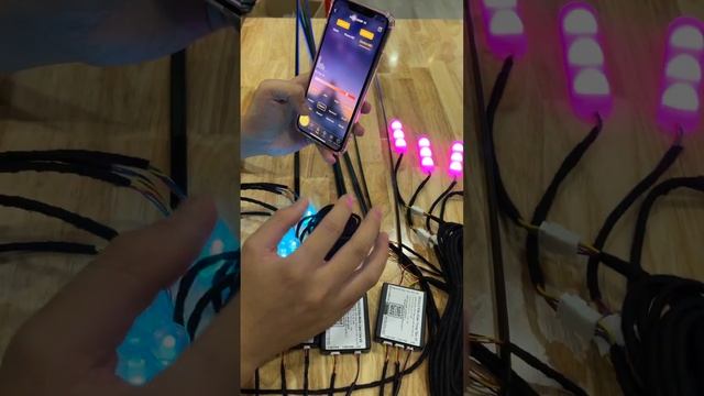 Hướng Dẫn Sử Dụng App AM \R V3 Lotus Lamp X смотреть онлайн