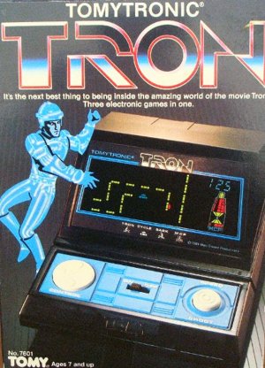 Tron Tomytronic 1981. Игровой автомат Трон реакция. Game & Watch. Walt Disney