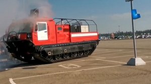 Вездеход ТМ-140 с инновационной системой пожаротушения «Туман»