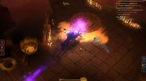 Torchlight 2,берсерк с одноручкой  и щитом,в пешере Tarroch`s Tomb,