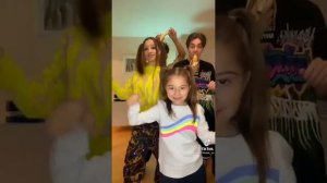 TikTok  тренд "я банан"