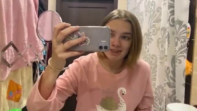 ТАКОВА ЖИЗНЬ #1 смотреть онлайн