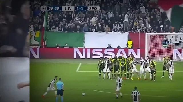 Великолепный гол Миралема Пьянича со штрафного - 18.10.17 смотреть онлайн