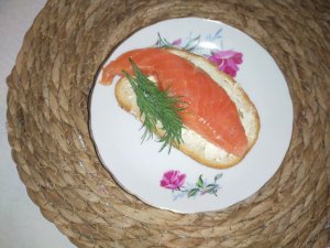 Солю рыбку за 8 часов. Быстро просто и вкусно.