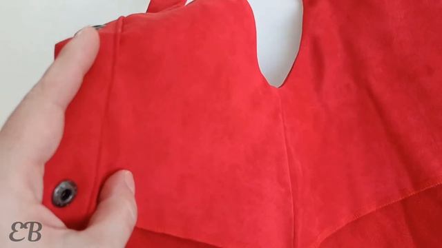 Сшила сарафан из искусственной замши.