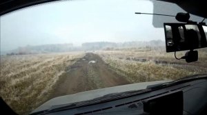 Лада Нива. Город, трасса, проселок, лес.