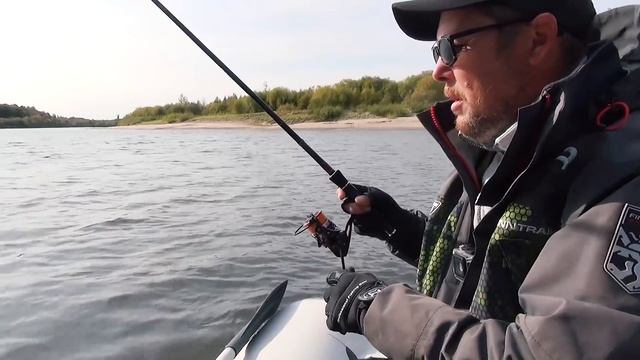 Ветлуга. Осень. Спиннинг. Джиг. Трофейная щука похода смотреть онлайн