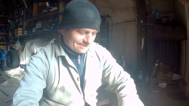 Самый простой способ замены клапана на вентиль ВБ-2 в пропановом баллоне. смотреть онлайн