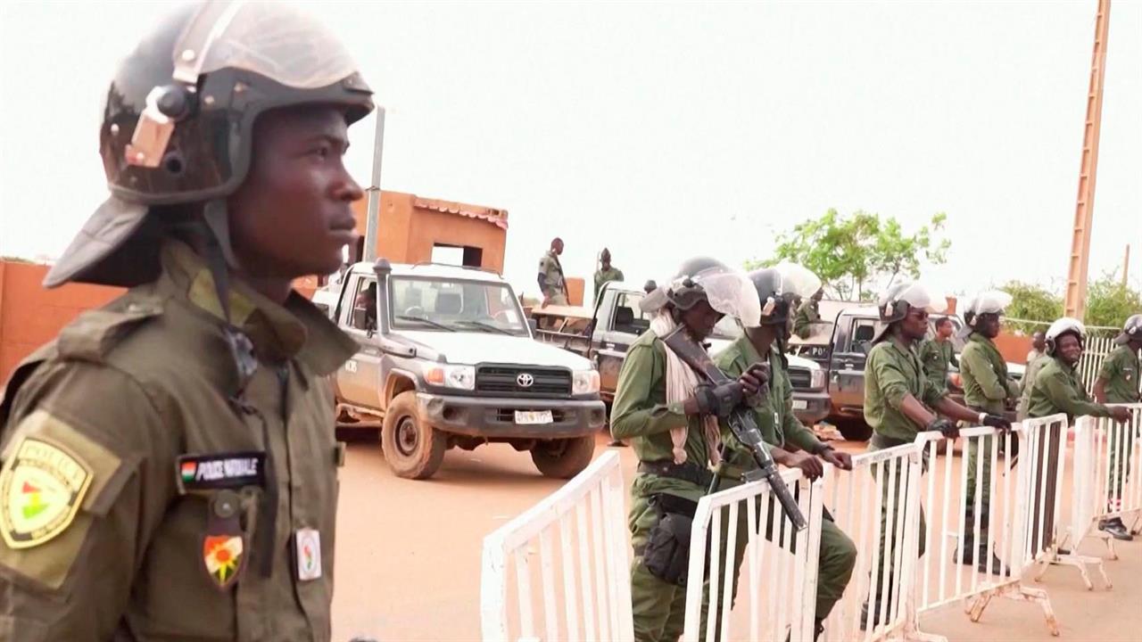 Мятежники в Нигере потребовали вывода французских войск из страны