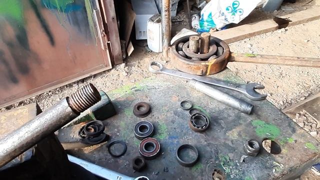 Думаешь купить садовую тачку ! Уже достало всё переделывать за свои же деньгиТачка с пробегом в 1 к смотреть онлайн