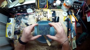 Нанесение паяльной маски с помощью фоторезиста./Solder mask using the photoresist.