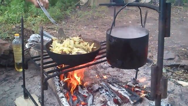 жарим картофан с пеночками