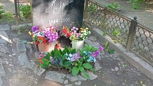 Могила Николая Лаврова.