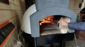 Печь для пиццы КДМ помпейка "Огненные пчёлы"