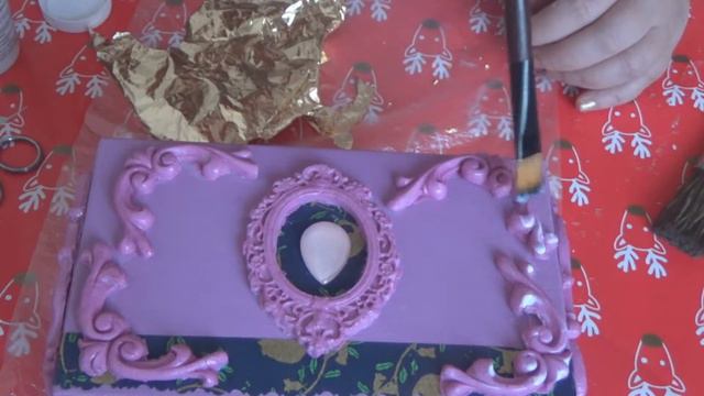 кто хранит в таких коробках, всякую мелочь
