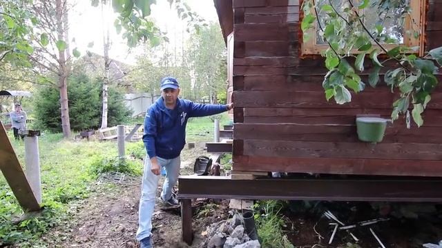 Сваи просели!!! Что делать, если дом падает??? Подъем дома! Замена фундамента. "Строй и Живи".