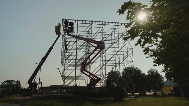 VK Fest 2022 в Санкт-Петербурге. Застройка. смотреть онлайн