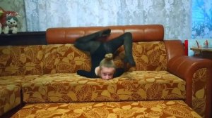 ГИМНАСТИКА/Упражнение сложный Паучок/ Йога  растяжка и шпагат/ Gymnastic Vs Yoga  New Challenge