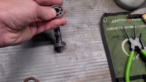 Разбираюсь с редуктором Husqvarna 545RX 343R 345RX